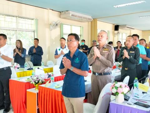 ประชุมหัวหน้าส่วนราชการ หัวหน้าหน่วยงานรัฐวิสาหกิจ ผู้บริหารองค์กรปกครองส่วนท้องถิ่น ผู้อำนวยการสถานศึกษา และกำนัน เมื่อวันที่ 6 ธันวาคม 2566