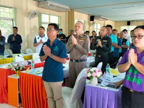 ประชุมหัวหน้าส่วนราชการ หัวหน้าหน่วยงานรัฐวิสาหกิจ ผู้บริหารองค์กรปกครองส่วนท้องถิ่น ผู้อำนวยการสถานศึกษา และกำนัน เมื่อวันที่ 6 ธันวาคม 2566