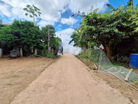 ลงพื้นที่พ่นหมอกควันกำจัดยุงลาย ป้องกันการระบาดไข้เลือดออก
