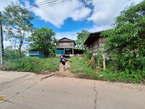 ลงพื้นที่พ่นหมอกควันกำจัดยุงลาย ป้องกันการระบาดไข้เลือดออก