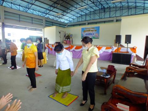 โครงการอบรมและส่งเสริมผู้สูงวัยใส่ใจสุขภาพ ประจำปีงบประมาณ 2565 วันที่ 17 มิถุนายน 2565 ณ หอประชุมองค์การบริหารส่วนตำบลโคกสะอาด