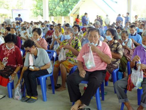 โครงการฝึกอบรมและส่งเสริมผู้สูงวัยใส่ใจสุขภาพ