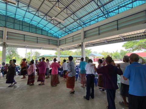 ​โครงการโรงเรียนผู้สูงอายุ สังคมสูงวัย ใส่ใจสุขภาพ วันที่ 1 กรกฎาคม 2565​ ณ​ หอประชุม​องค์การ​บริหาร​ส่วน​ตำบล​โคก​สะอาด (สัปดาห์ที่2)