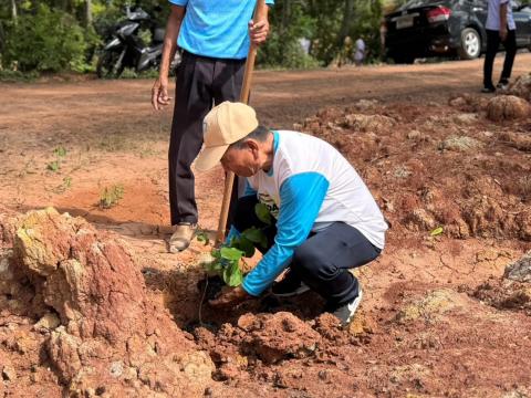 โครงการปลูกป่าเฉลิมพระเกียรติสมเด็จพระนางเจ้าสิริกิติ์พระบรมราชินีนาถ พระบรมราชชนนีพันปีหลวง ประจำปีงบประมาณ 2569 ณ บริเวณป่าชุมชนบ้านหนองโน ม.10 ต.โคกสะอาด อ.ลำปลายมาศ จ.บุรีรัมย์ ในวันพฤหัสบดีที่ 13 สิงหาคม 2569